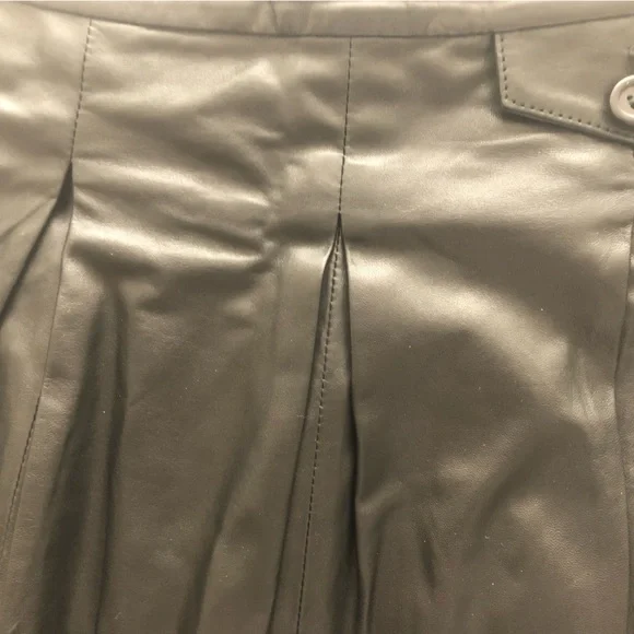 NWT S.A.S. 100% leather full skirt - Picture 6 of 10